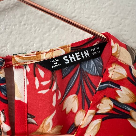 SHEIN red floral faux wrap ruffle dress flutter sleeves - Picture 6 of 7
